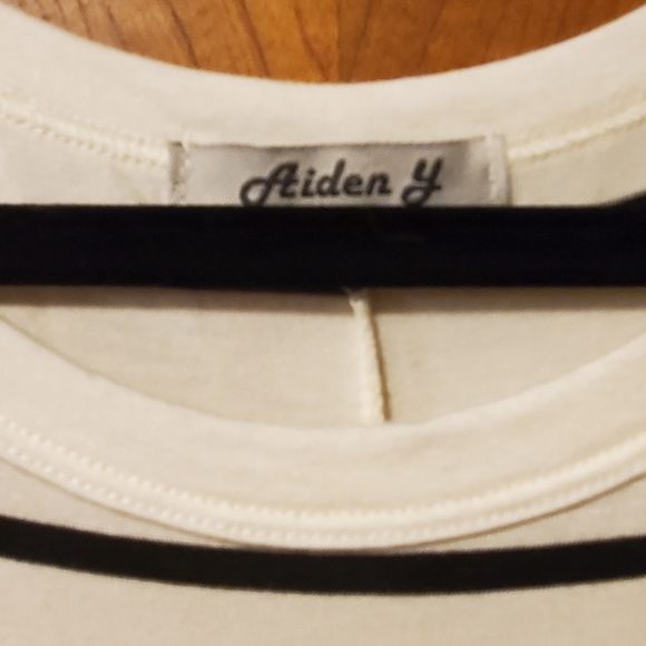 Tunic - Picture 3 of 3